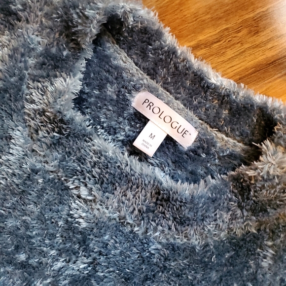 PROLOGUE Velour Sweater - Size M (NWOT) - Picture 3 of 7